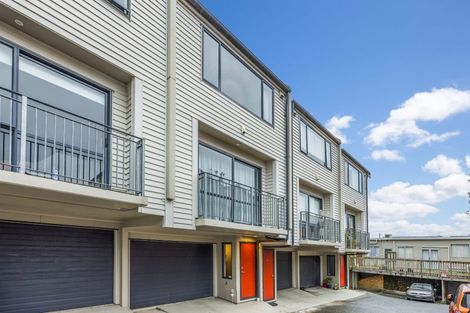 Photo of property in 5c Geddes Terrace, Avondale, Auckland, 1026
