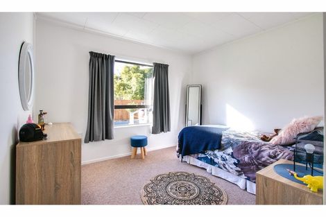 Photo of property in 15 Gillies Crescent, Waimarama, Havelock North, 4294