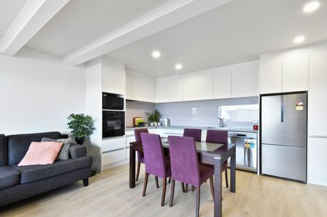 Photo of property in 6/11 Jack Conway Avenue, Manukau, Auckland, 2104