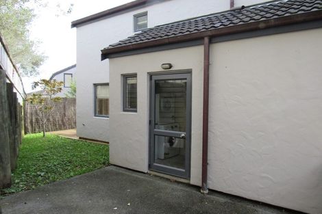 Photo of property in 15/64 Schnapper Rock Road, Schnapper Rock, Auckland, 0632