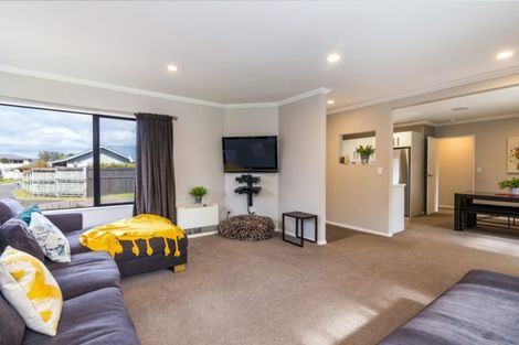 Photo of property in 28 Whetu Place, Nukuhau, Taupo, 3330