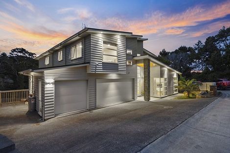 Photo of property in 61 Bernard Magnus Lane, Greenhithe, Auckland, 0632