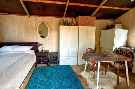 Photo of property in 1665 Matapouri Road, Matapouri, Whangarei, 0173