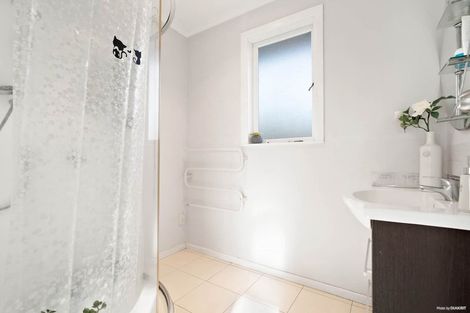 Photo of property in 49 Tiverton Road, Avondale, Auckland, 0600