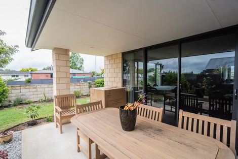 Photo of property in 25 Studholme Street, Temuka, 7920