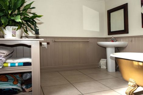 Photo of property in 175 Talbot Street, Geraldine, 7930