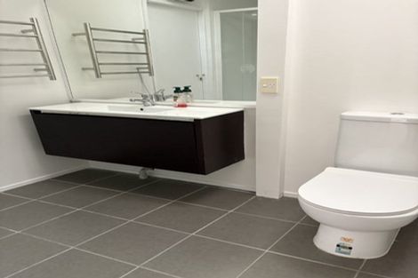 Photo of property in 82a Idris Road, Fendalton, Christchurch, 8052