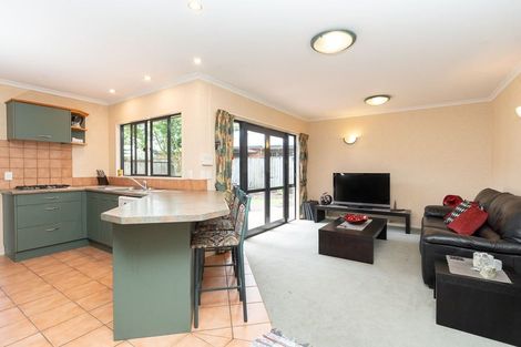 Photo of property in 15 Fendalton Drive, Rototuna, Hamilton, 3210