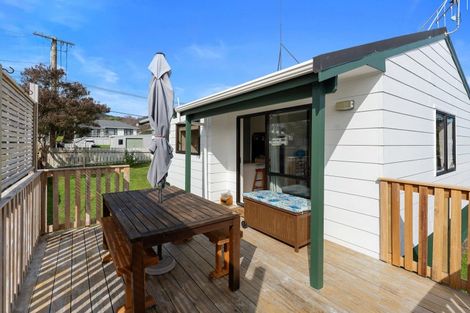 Photo of property in 6a Parakai Street, Paraparaumu, 5032