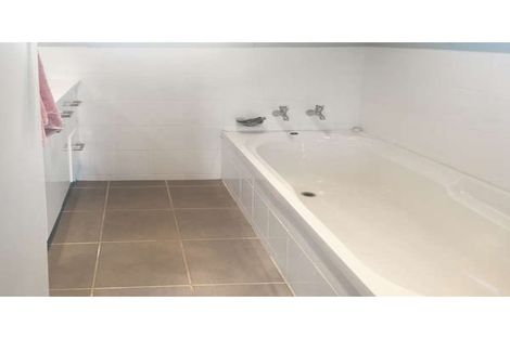 Photo of property in 7 Leeton Drive, Waipukurau, 4200