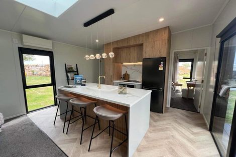 Photo of property in 668 Avonside Drive, Avonside, Christchurch, 8061