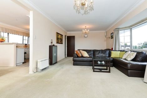 Photo of property in 8 Titoki Place, Pukete, Hamilton, 3200