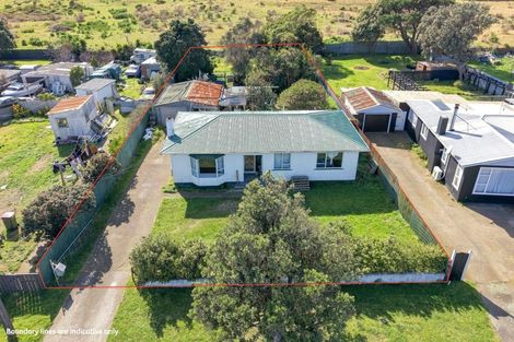 Photo of property in 22 Polson Street, Castlecliff, Whanganui, 4501
