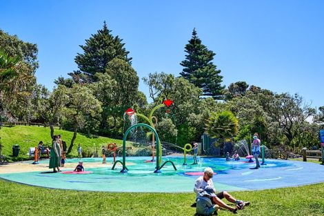 Photo of property in 12 Matatua Road, Raumati Beach, Paraparaumu, 5032