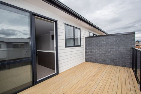 Photo of property in 9/10 Charlemont Street, Whitiora, Hamilton, 3200