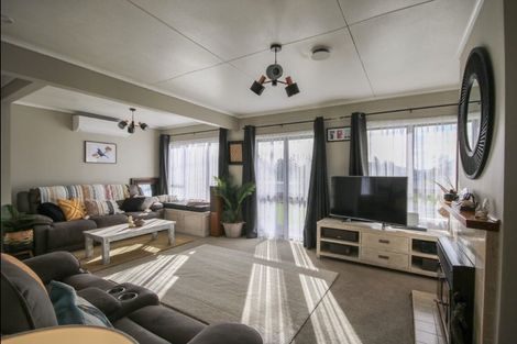 Photo of property in 77 Jellicoe Road, Ruawai, 0530