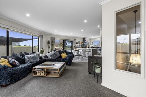 Photo of property in 38 Carmichael Road, Bethlehem, Tauranga, 3110