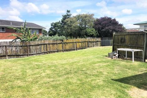 Photo of property in 2/93 Barrack Road, Mount Wellington, Auckland, 1060