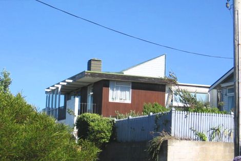 Photo of property in 26 Waru Street, Khandallah, Wellington, 6035