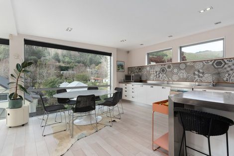 Photo of property in 72 Bowenvale Avenue, Cashmere, Christchurch, 8022