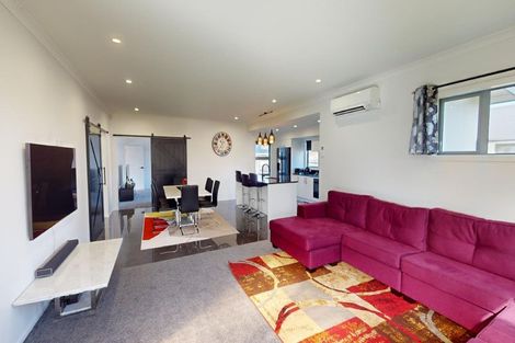 Photo of property in 12 Ivy Lane, Kelvin Grove, Palmerston North, 4414