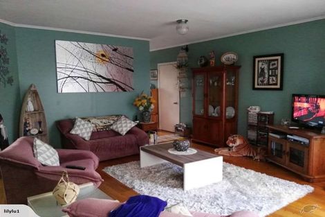 Photo of property in 184 Stapleford Crescent, Browns Bay, Auckland, 0630