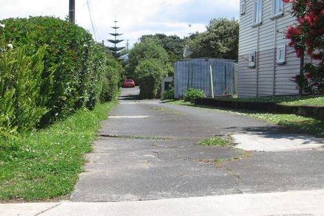 Photo of property in 17 Wyllie Road, Papatoetoe, Auckland, 2025