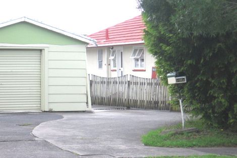 Photo of property in 102 Edmonton Road, Henderson, Auckland, 0612