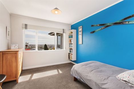 Photo of property in 19 Heaton Rhodes Place, Cashmere, Christchurch, 8022