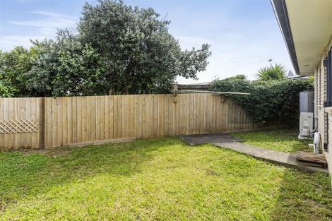 Photo of property in 10a De Thiery Place, Pakuranga Heights, Auckland, 2010