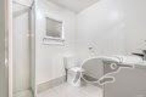 Photo of property in 2 Miro Street, New Lynn, Auckland, 0600