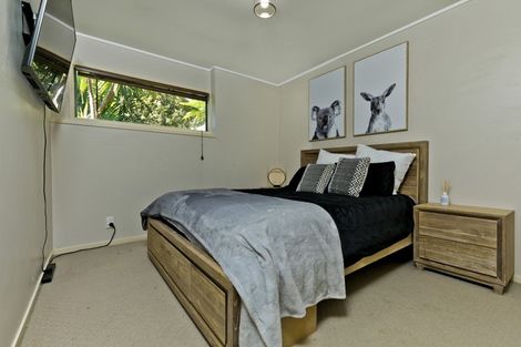 Photo of property in 1a Long Bay Drive, Torbay, Auckland, 0630