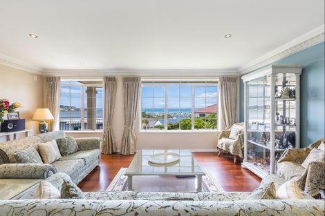 Photo of property in 12 Grovenor Drive, Orewa, 0931