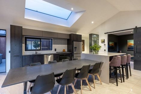 Photo of property in 15 Ellesmere Avenue, Jacks Point, Queenstown, 9371