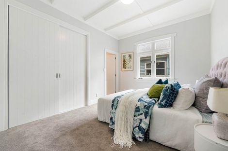 Photo of property in 48 Lambeth Road, Mount Eden, Auckland, 1041