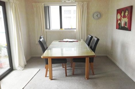 Photo of property in 26 Gilbert Street, New Plymouth, 4310