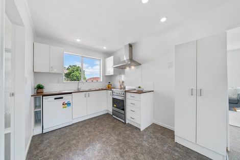 Photo of property in 4 Maraval Crescent, Grenada Village, Wellington, 6037