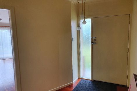 Photo of property in 1 Lorraine Place, Glenview, Hamilton, 3206