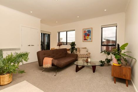 Photo of property in 102/63 Tonar Street, Northcote, Auckland, 0627