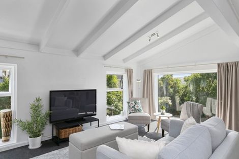 Photo of property in 33b Cambrian Street, Churton Park, Wellington, 6037