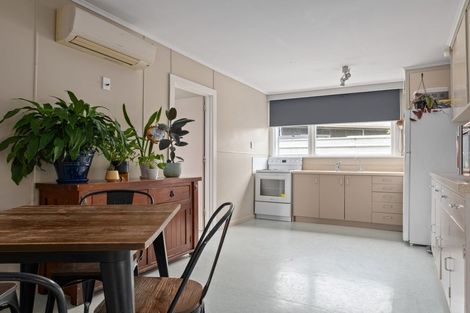 Photo of property in 1 Lyndhurst Street, Awapuni, Gisborne, 4010