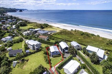 Photo of property in 9 Swordfish Avenue, Whiritoa, Whangamata, 3691