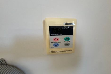 Photo of property in 15 Seddon Street, Takaro, Palmerston North, 4412