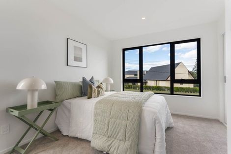 Photo of property in 1a Altair Place, Windsor Park, Auckland, 0632