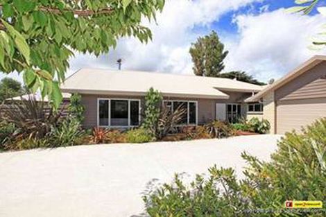 Photo of property in 6 Celtic Way, Paraparaumu, 5032