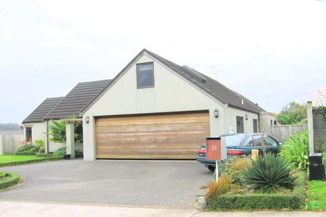 Photo of property in 39 Te Wharau Drive, Greenhithe, Auckland, 0632