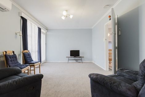 Photo of property in 4/93 Ruahine Street, Roslyn, Palmerston North, 4414