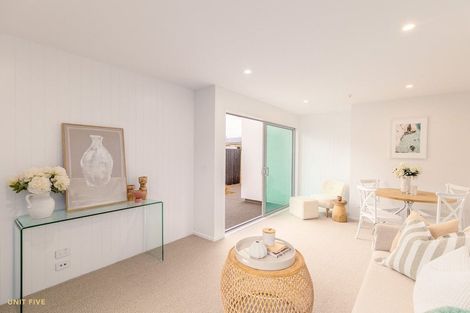 Photo of property in 112b Wildberry Street, Woolston, Christchurch, 8023