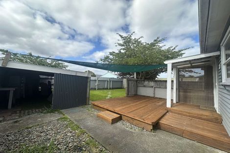 Photo of property in 52 Makarini Street, Paraparaumu, 5032