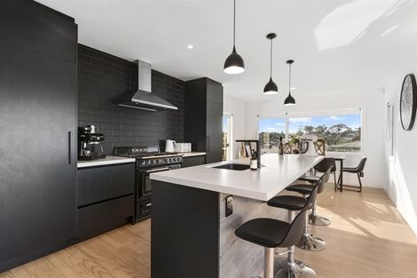 Photo of property in 2 Havelock Avenue, Forrest Hill, Auckland, 0620